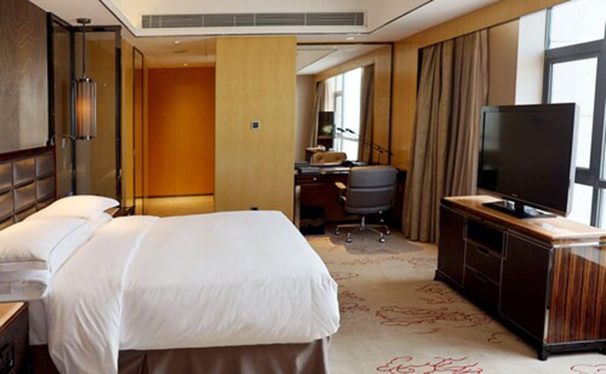 Hilton Zhongshan Downtown מראה חיצוני תמונה