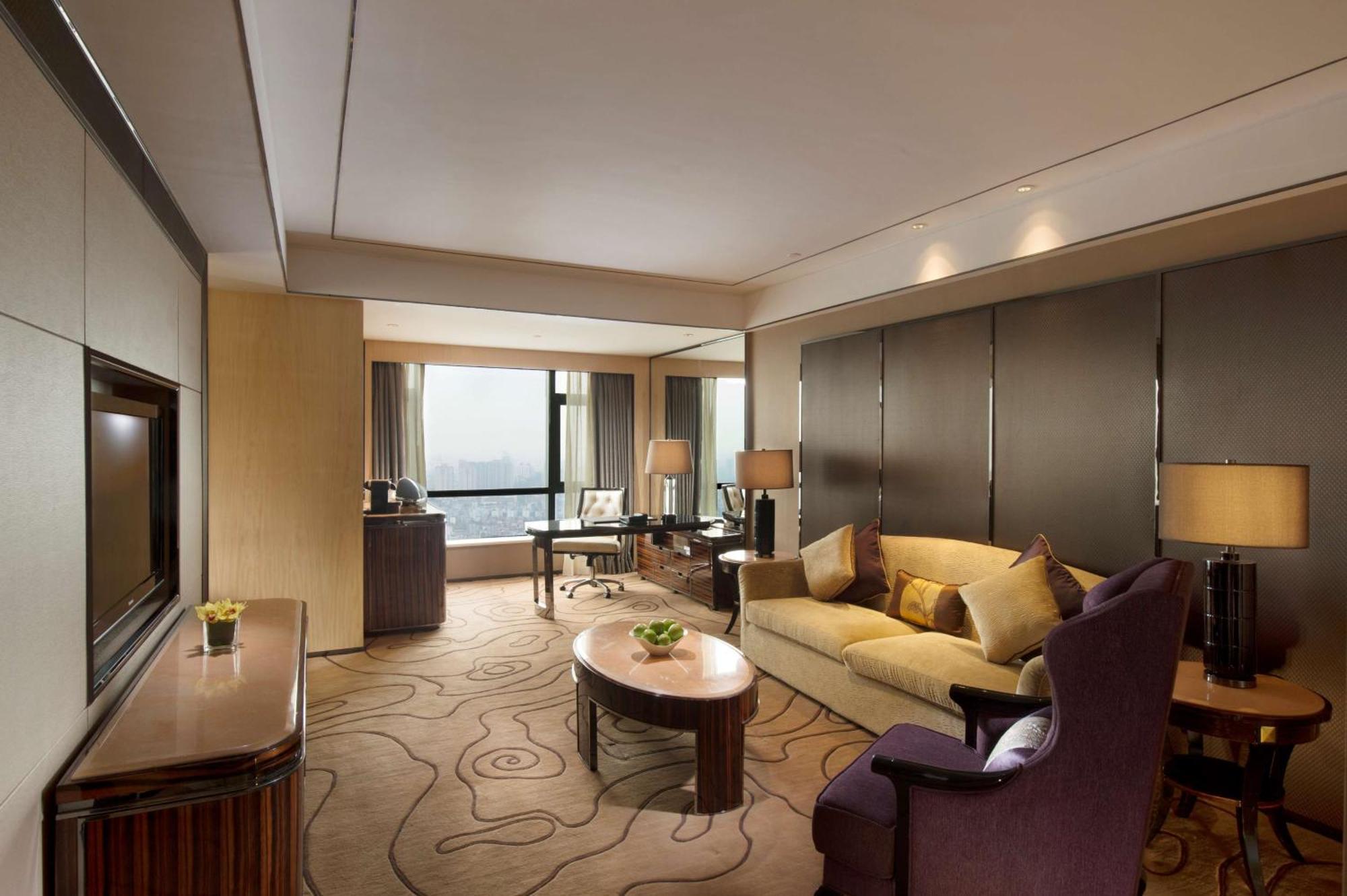 Hilton Zhongshan Downtown מראה חיצוני תמונה